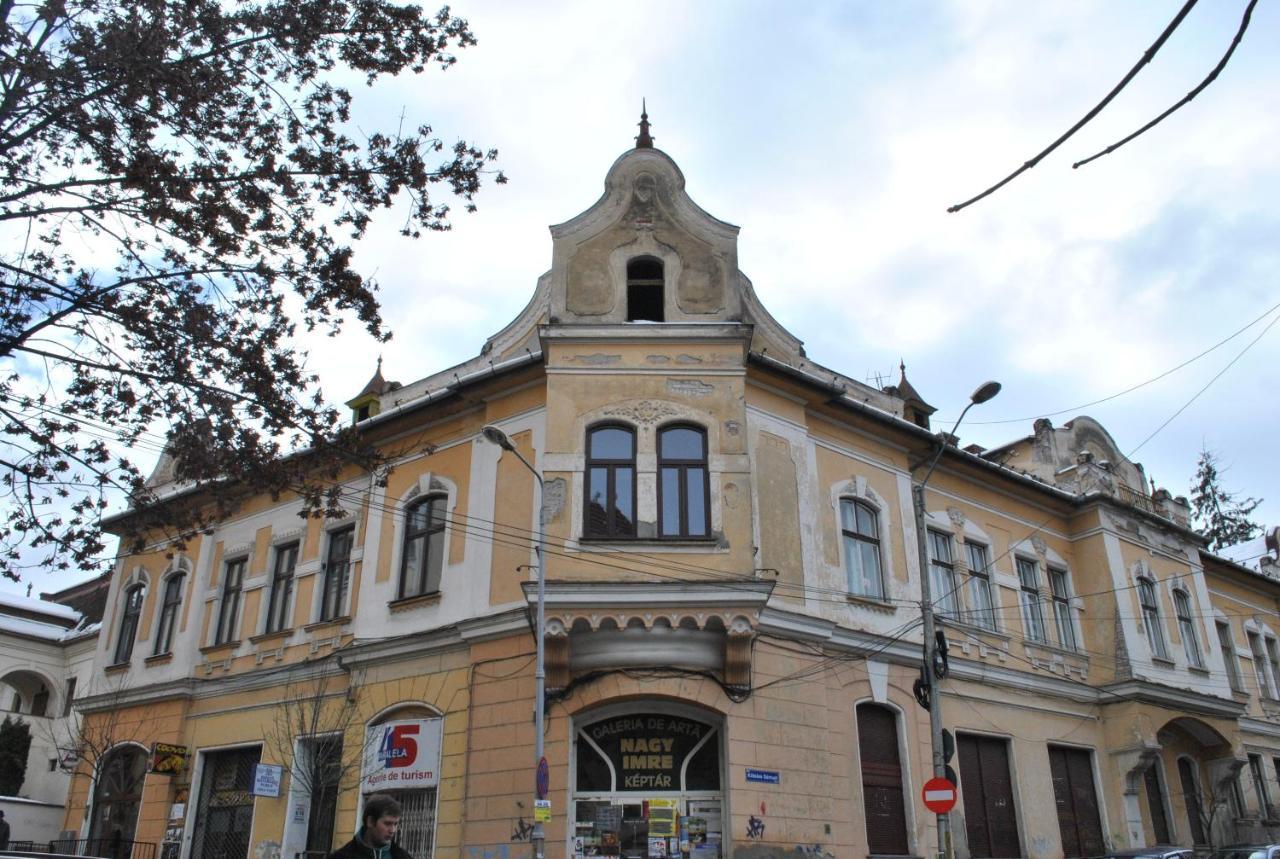 Butterfly Apartment-Hidden Gem In The Heart Of Târgu-Mureş エクステリア 写真