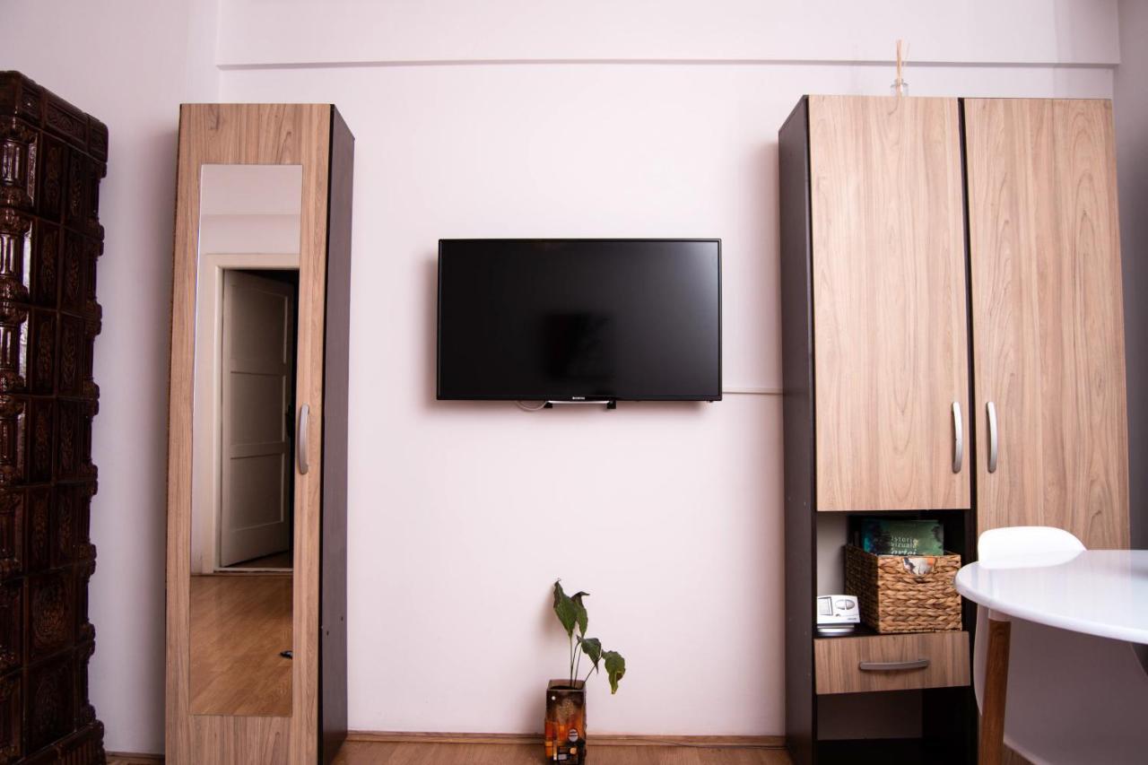 Butterfly Apartment-Hidden Gem In The Heart Of Târgu-Mureş エクステリア 写真