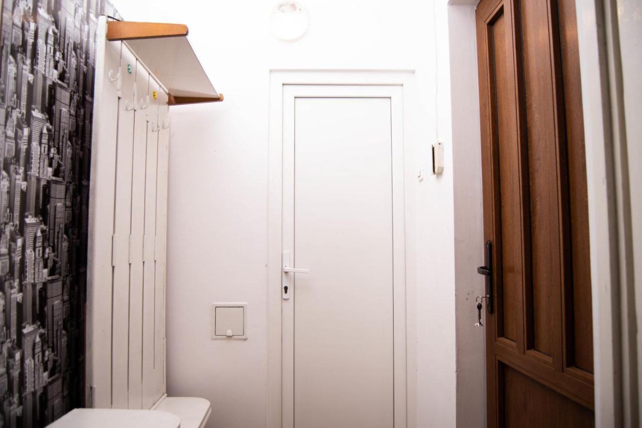 Butterfly Apartment-Hidden Gem In The Heart Of Târgu-Mureş エクステリア 写真